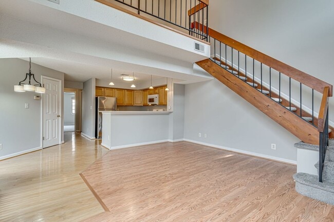 6015 Curtier Dr