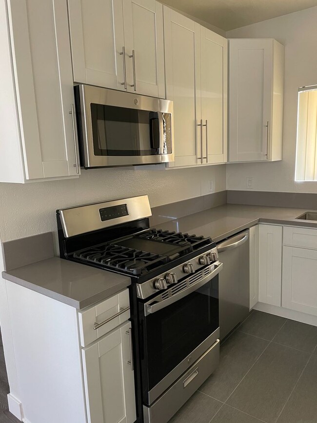 Photo - 6545 Hazeltine Ave. Van Nuys, CA. 91401