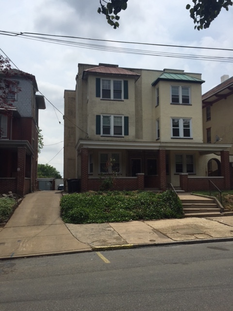 Front view + Driveway - 810 N Harrison St Apartment Unit 2