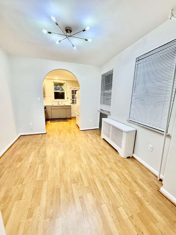 Photo - 2628 E Somerset St