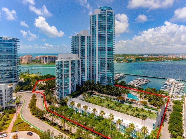 Photo - 1000 South Pointe Dr Condo Unit 906