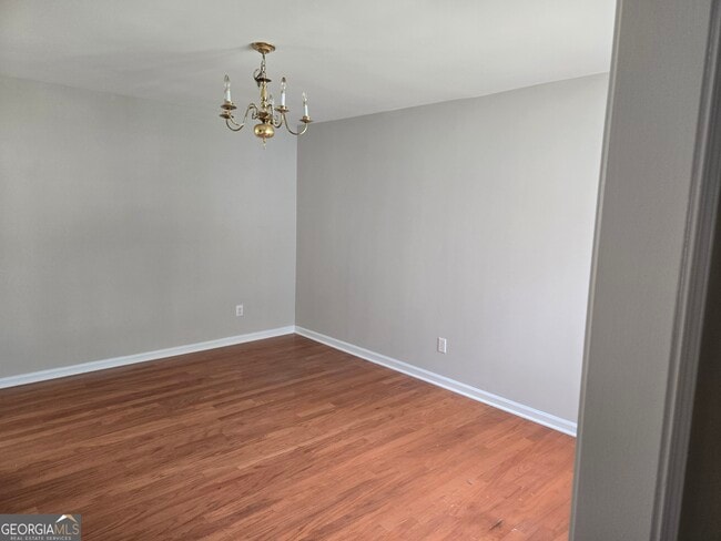 Photo - 642 N Fairfield Dr