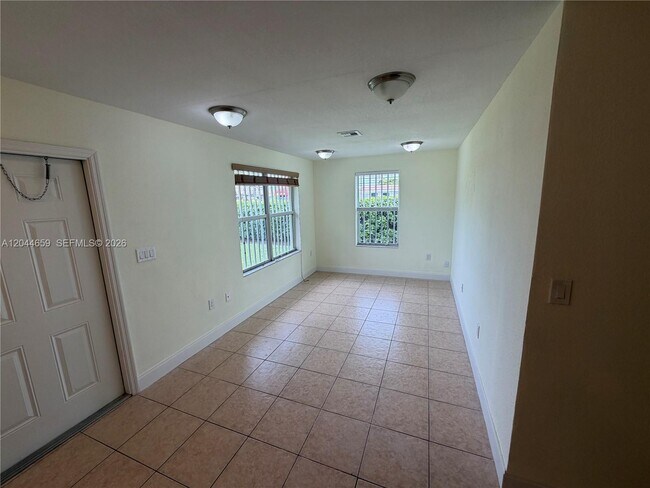 10530 SW 183rd St Unit 2