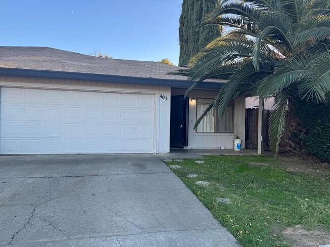 Building Photo - 401-403 Elizabeth Way Unit 403 Elizabeth Way