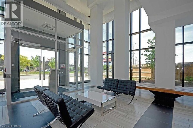Photo - 330 Phillip St Unité S2505