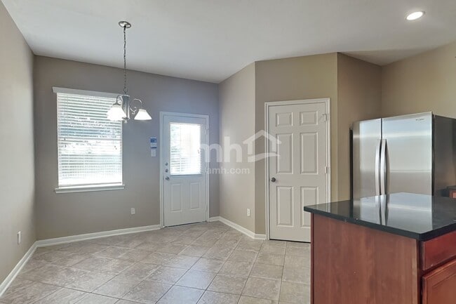 Photo - 7418 Jacobs Well Dr