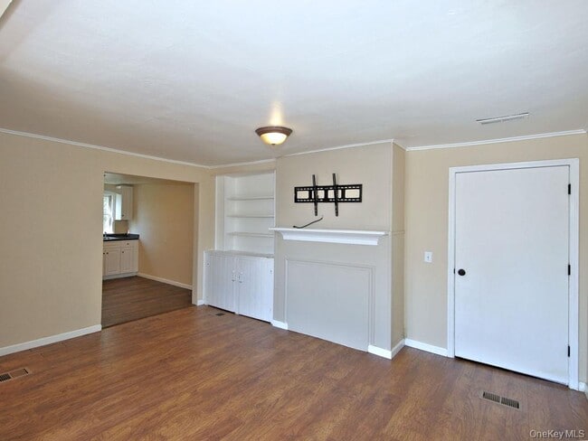 Photo - 504 Jefferson Ave Unit Left