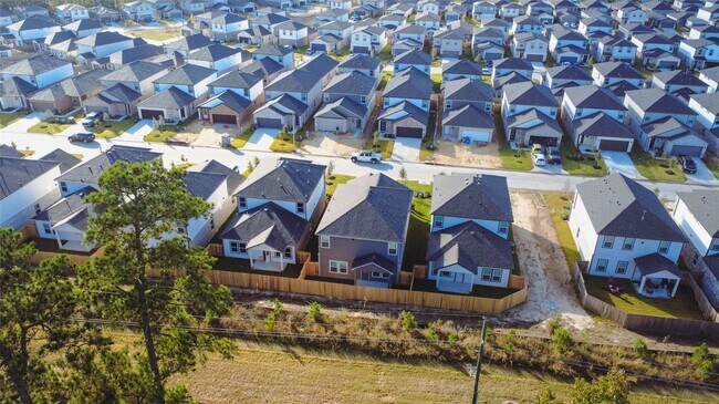 Photo - 8582 Blueberry Ash St