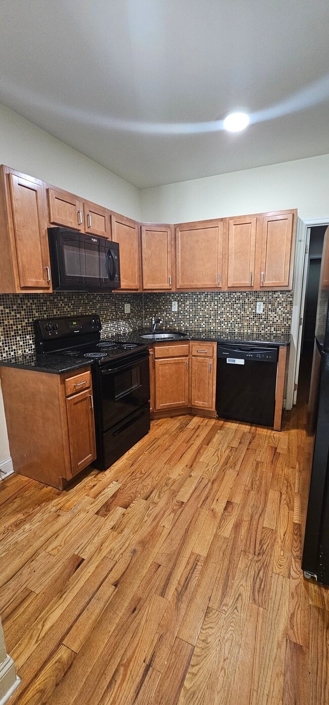 Photo - 2017 N 16th St