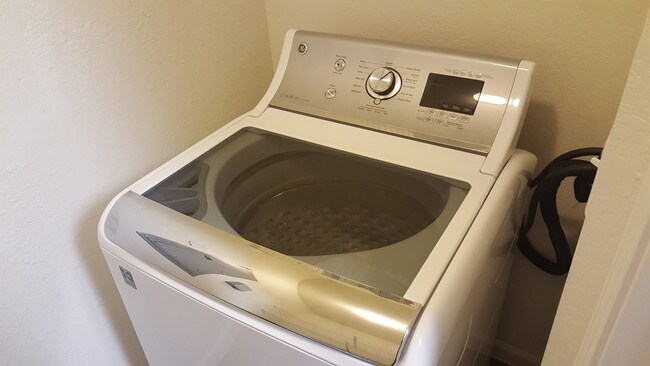 Washer w/ Apartment