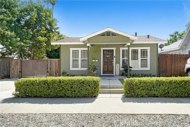 Building Photo - 1982 Corson St