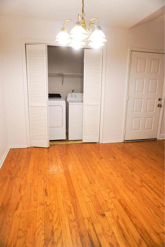 Photo - 8539 Longwood View Ave