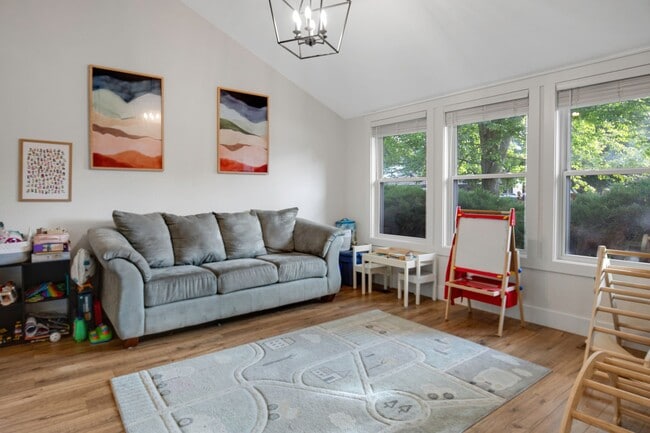 Photo - Beautiful 4-Bed, 3-Bath Southeast Boise Ho...