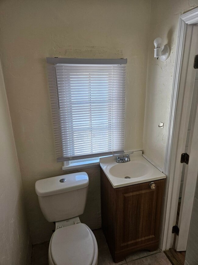 Photo - 115 Palm St Unit 117