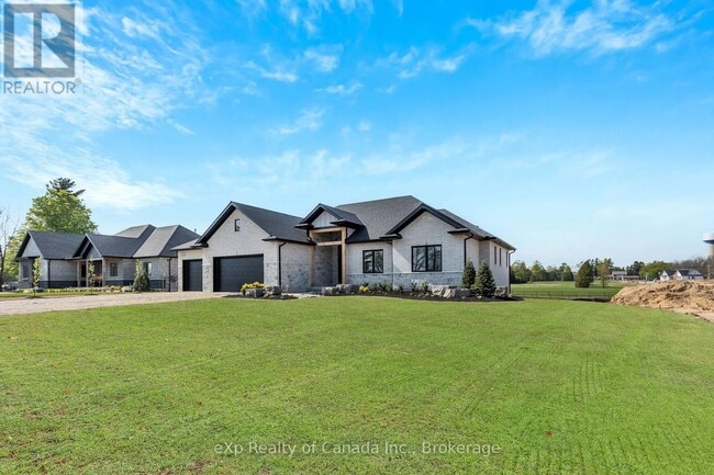 Photo - 9 Clover Ln
