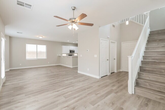 Photo - 628 Palm Wash Ln