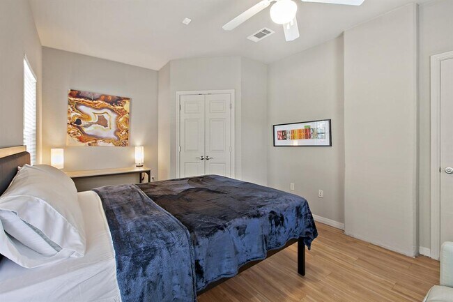 Photo - 2515 Pearl St Unit 102