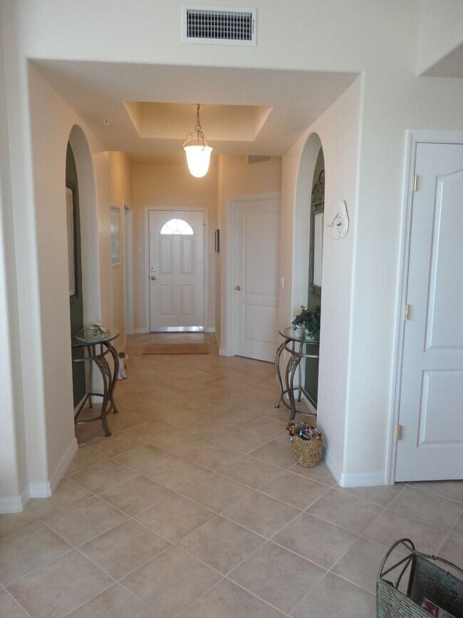 Photo - Venice Island 3BR/2BA 3rd Floor End Unit C... Unit 304
