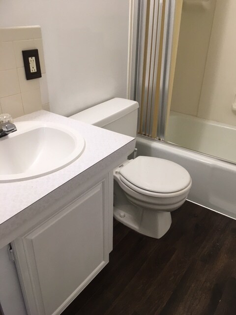 Photo - 310 Penn Ave Unit 1