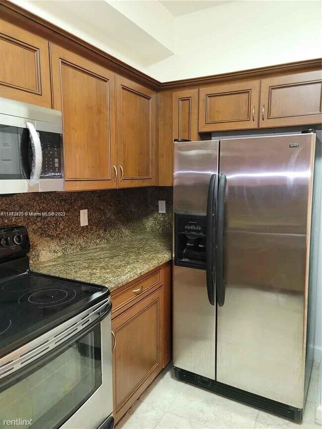 Photo - 2 br, 2.5 bath Condo - 10242 NW 7th St