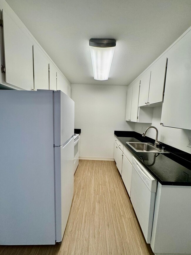Photo - 450 Alameda del Prado Unit I