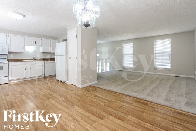 Photo - 1273 W Stillwater Ln