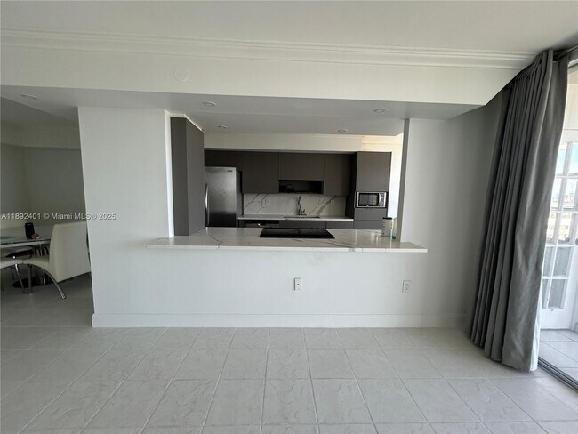 Photo - 18021 Biscayne Blvd Unidad 901