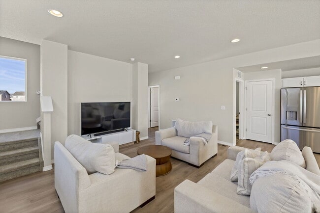 Photo - Spacious 3 Bed in Ventana – Open Layout, Fenced Backyard, Community Pool & Gym