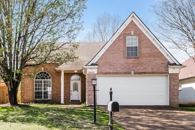 Building Photo - 3143 Woodland Pine Dr