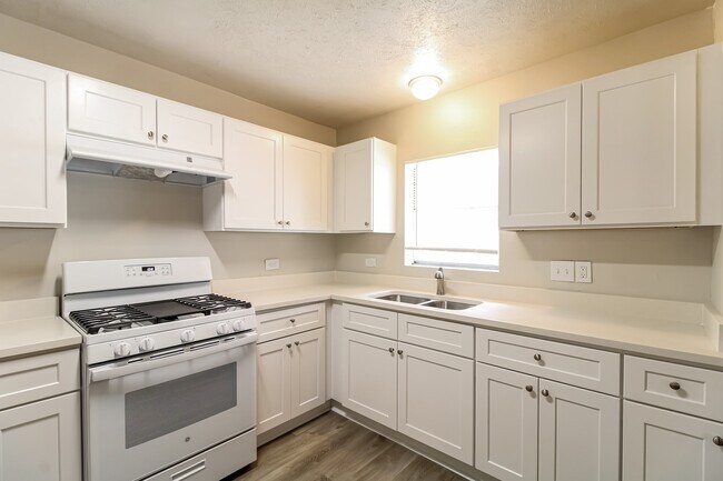 Photo - 12715 Zavalla St