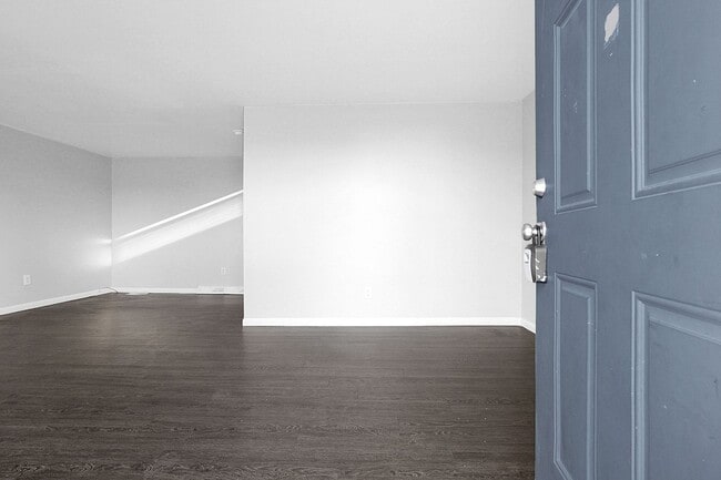 Photo - 1652 E 25th Ave