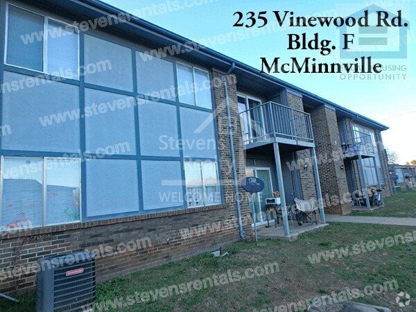 Building Photo - 235 Vinewood Rd Rental