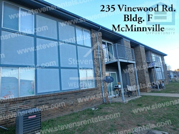 Photo - 235 Vinewood Rd Apartment Unit F1