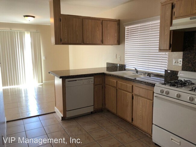 Photo - 3 br, 2.5 bath House - 13332 Fox Run Rd.