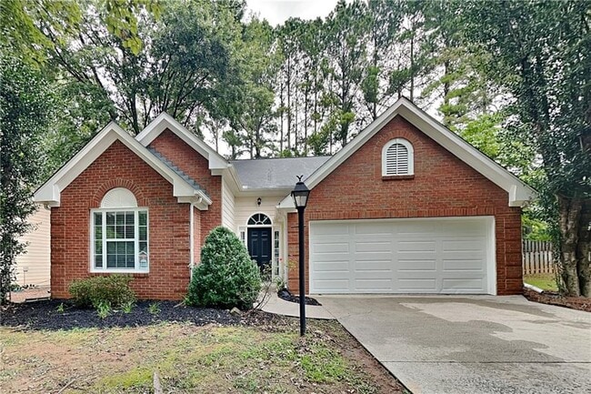 Building Photo - 1517 Galewood Cir NE