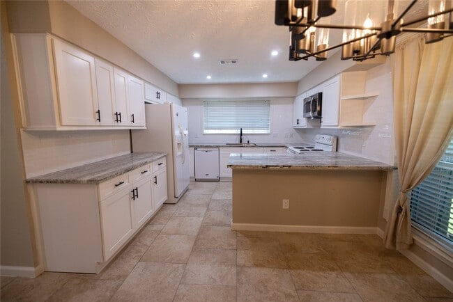 Photo - 10323 Lone Brook Dr
