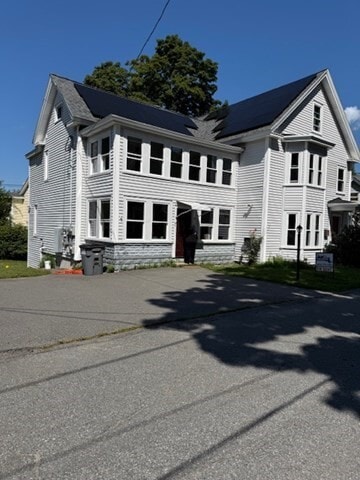Building Photo - 14 Lawton St Unit A
