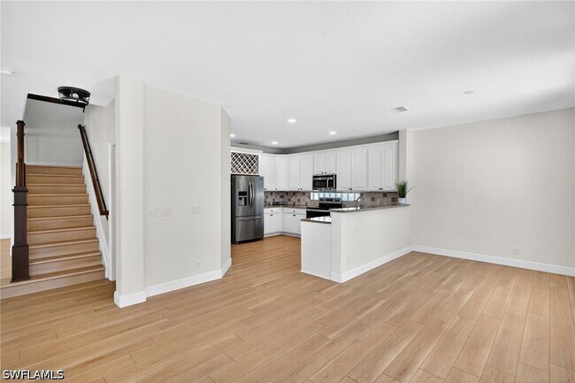 Photo - 9734 Silvercreek Ct