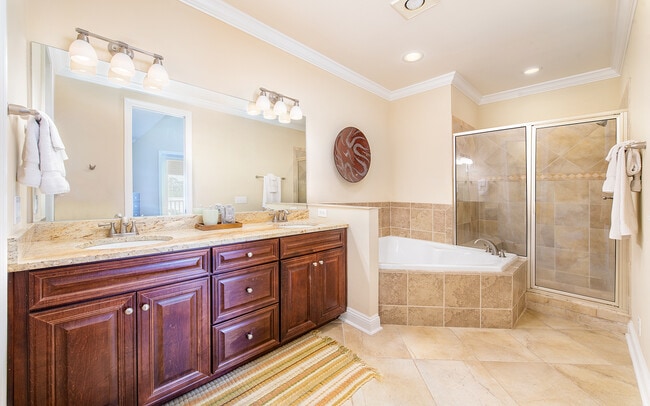 Photo - MAA Cypress Village