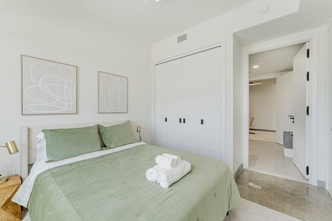 Photo - 2750 Griffin Rd Unit SI ID1521817P