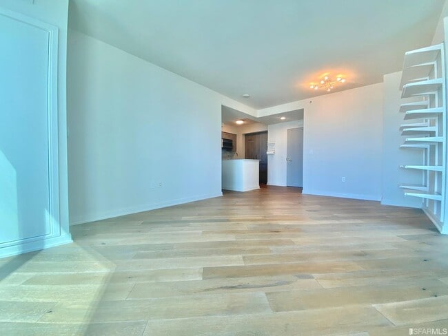 Photo - 401 Harrison St