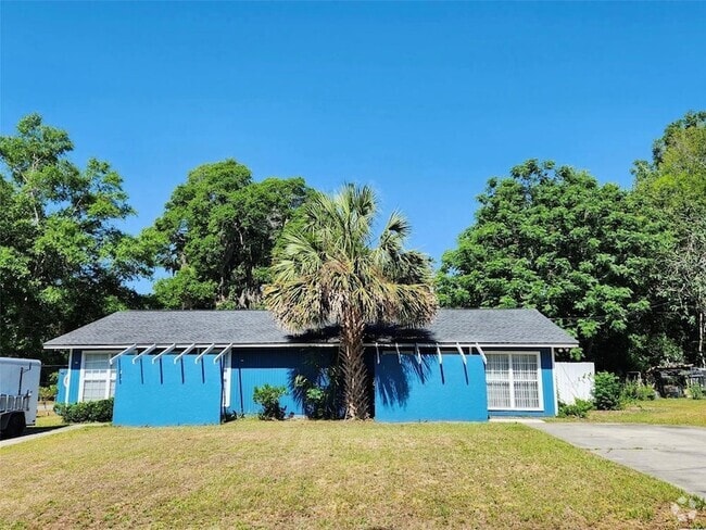 Building Photo - 4200 SE 22nd Ave Rental