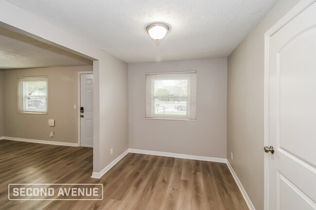 Photo - 2230 W 11th St