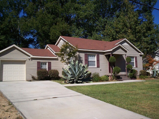 Photo - 312 N 19th Ave