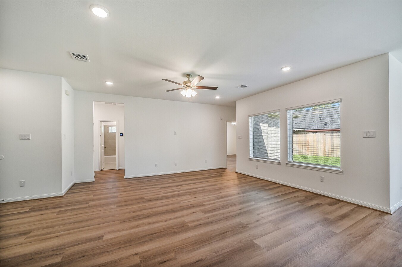 Photo - 11955 Pondwood Dr