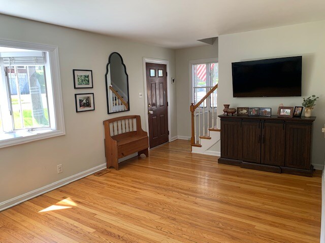 Photo - 5636 Dodsworth Ln