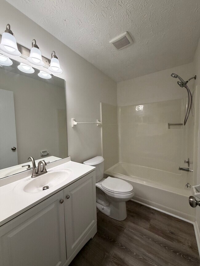 Photo - 9862 Mandel Dr Unit 9862 Mandel Drive