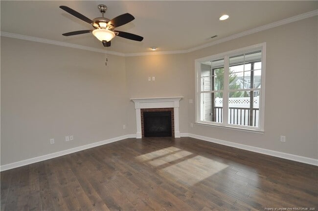 Photo - 1861 Grandmaster Way