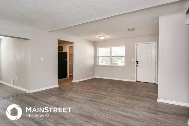 Photo - 2409 Straker Ct