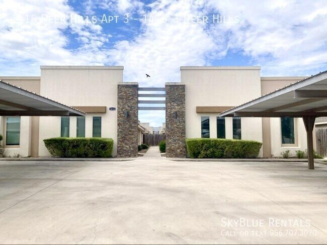 Building Photo - 1415 Deer Hls Unit 1415-3 Deer Hills Rental